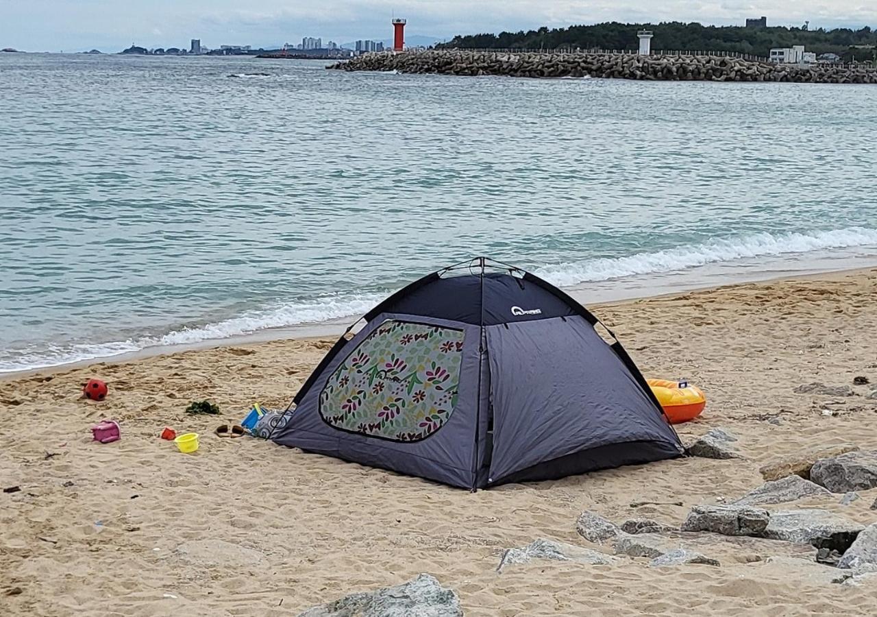Seaside Minbak Villa Goseong  Exteriör bild